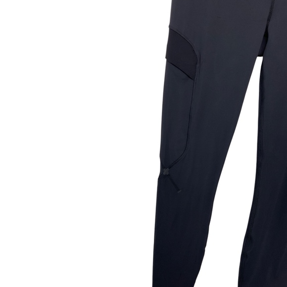 Lululemon Break a Trail Super High-Rise Tight 28" - Picture 5 of 11